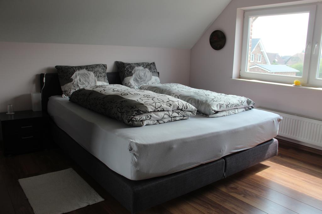 Haus Rheinblick Bed and Breakfast Grieth Værelse billede
